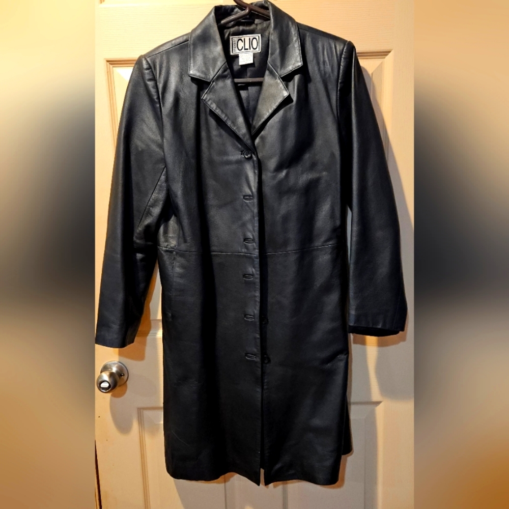 VNT Women's Black Leather CLIO Button-up Collared Jacket Sz 8